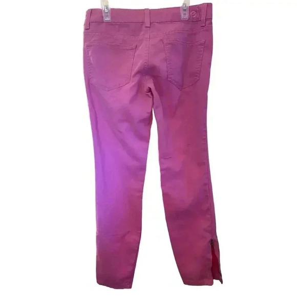 L.E.I ASHLEYT LOWRISE SIZE 5 REG PINK PANT WITH ZIPPER ON BOTTOM - Picture 4 of 4